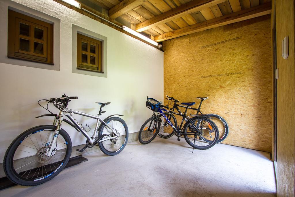 Ferienhaus Niedermoser レオガング エクステリア 写真